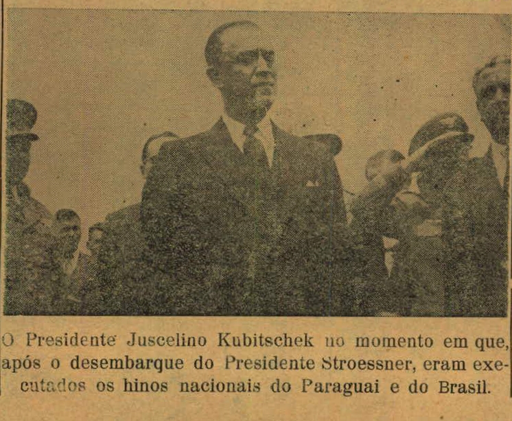 Juscelino Kubitschek em encontro dos presidentes do Brasil e Paraguai 