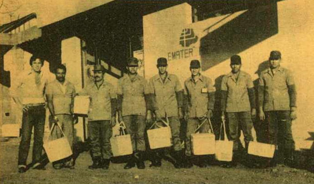 Equipe de vacinação antirrábica