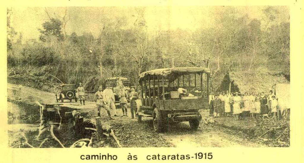 Caminho às Cataratas